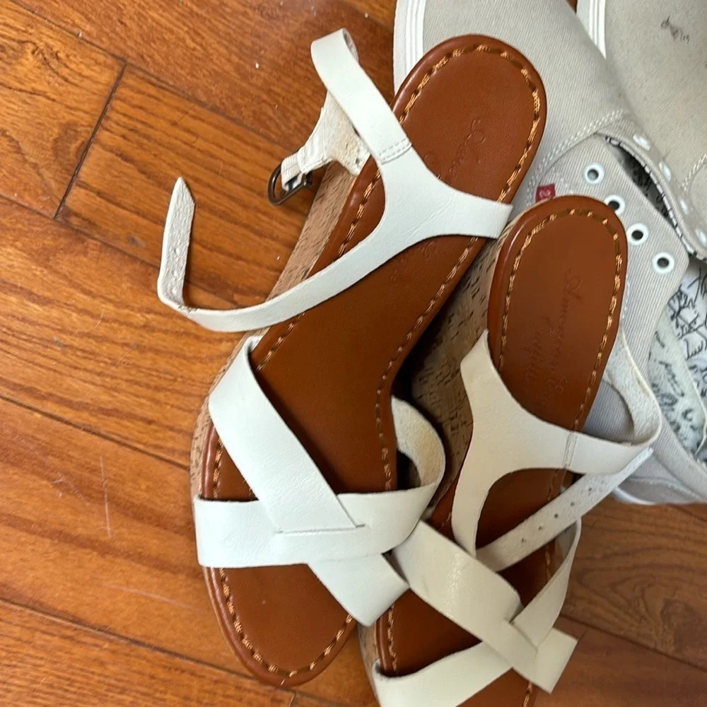 American eagle platform sandals Sz 10
